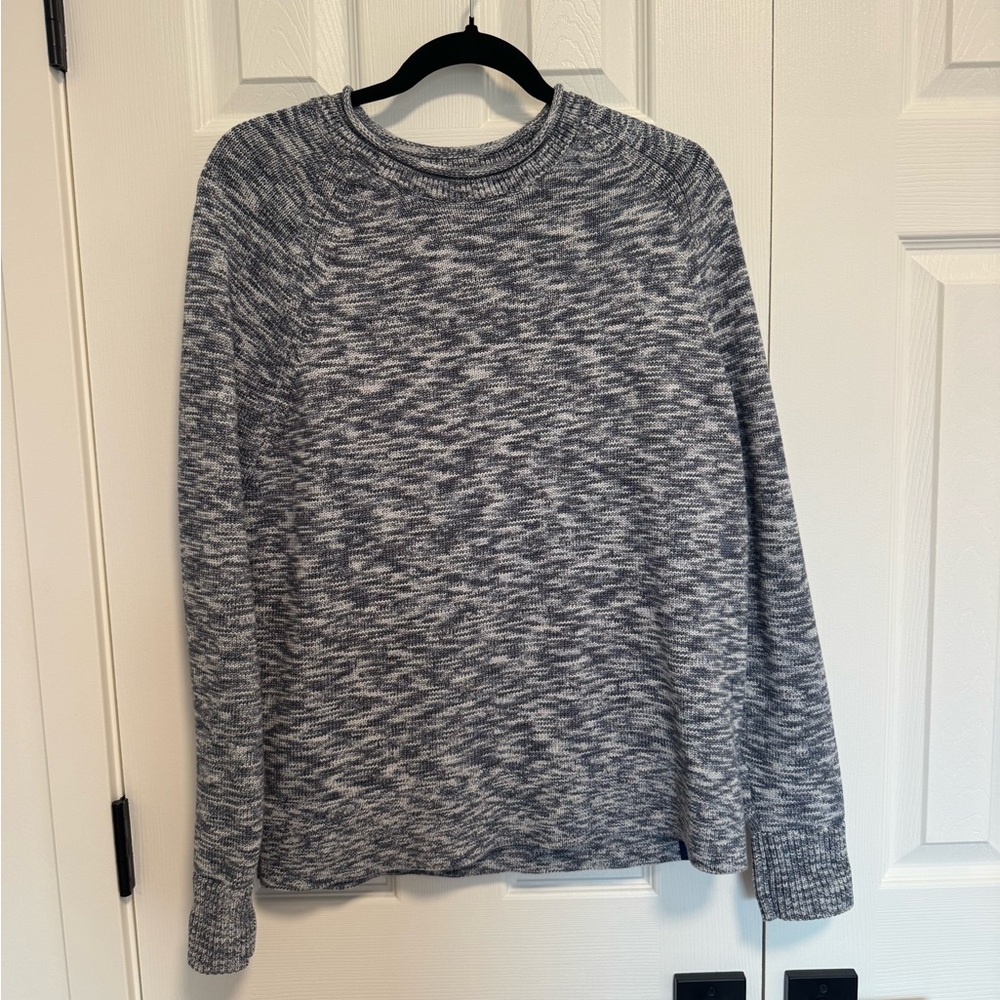 Lululemon Women’s Blue Sweater, size Medium